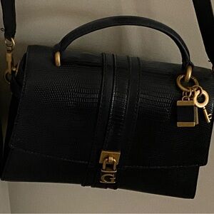 Guess purse